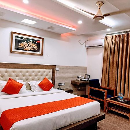 King Castle Mcleodganj-Centrally Heated And Air Cooled- Near Mall Road - Free Parking Дхарамсала Екстериор снимка