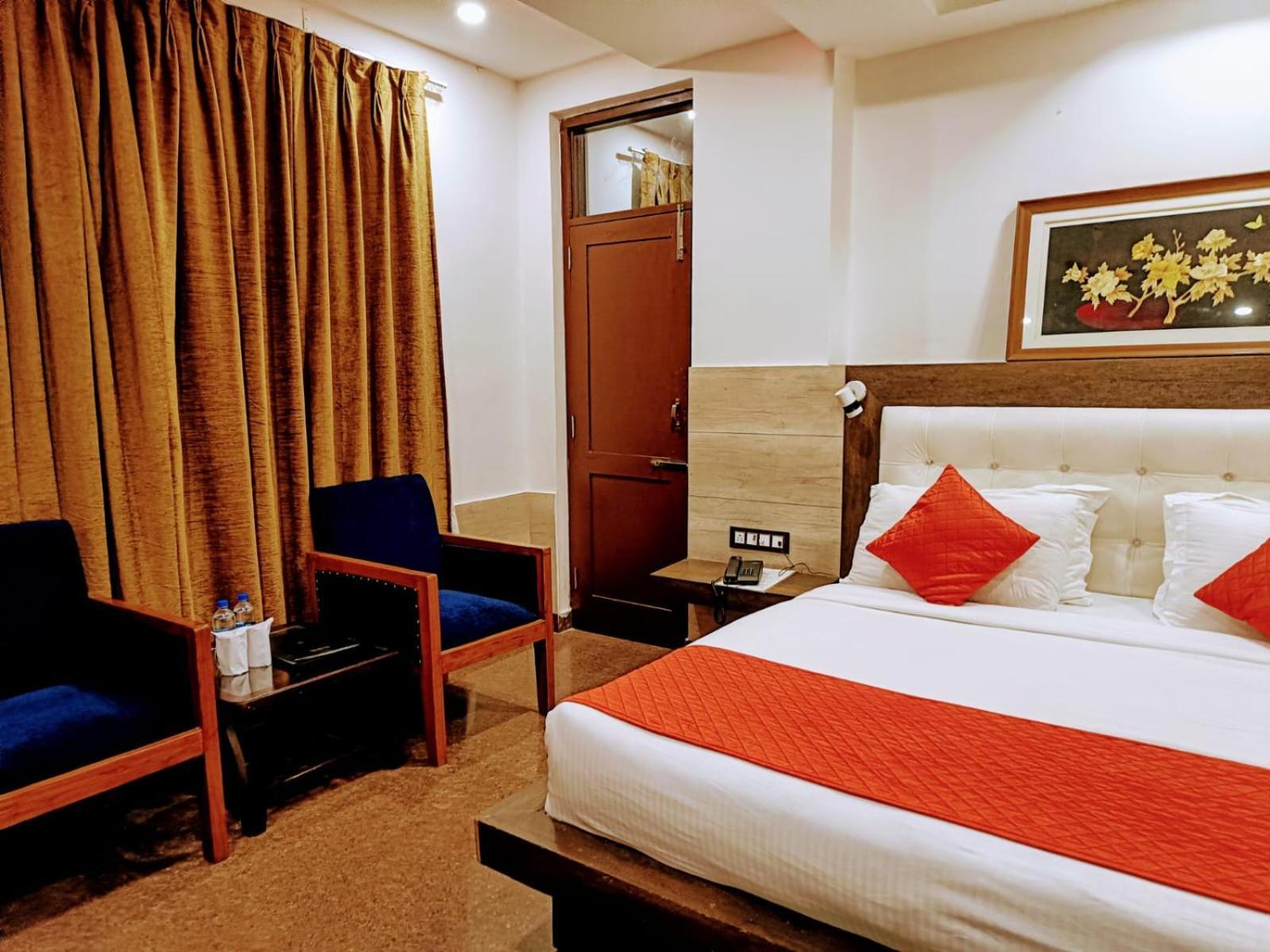 King Castle Mcleodganj-Centrally Heated And Air Cooled- Near Mall Road - Free Parking Дхарамсала Екстериор снимка