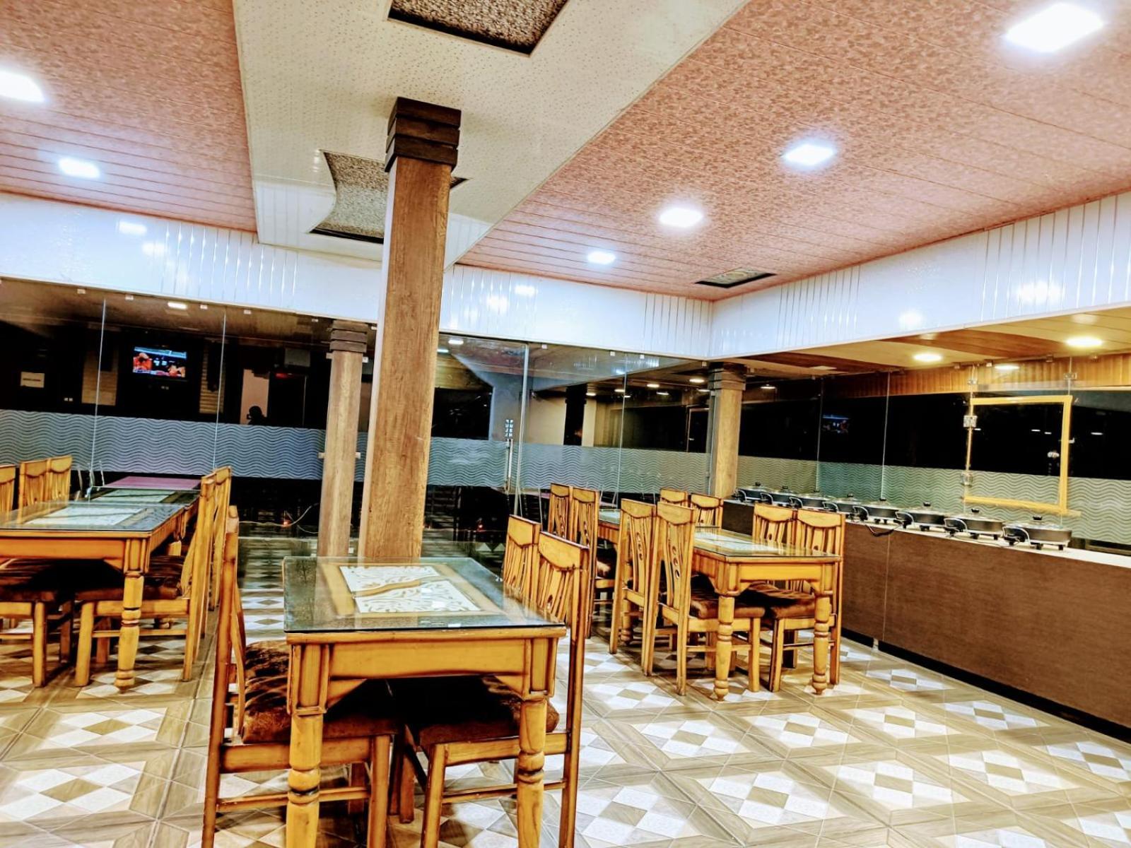 King Castle Mcleodganj-Centrally Heated And Air Cooled- Near Mall Road - Free Parking Дхарамсала Екстериор снимка